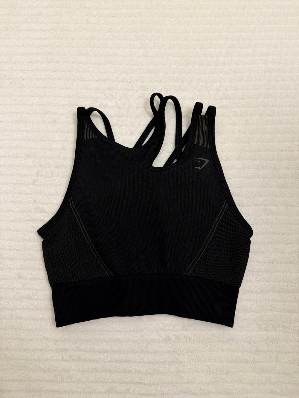 Gymshark Black Seamless Medium-Support Strappy Sports Bra